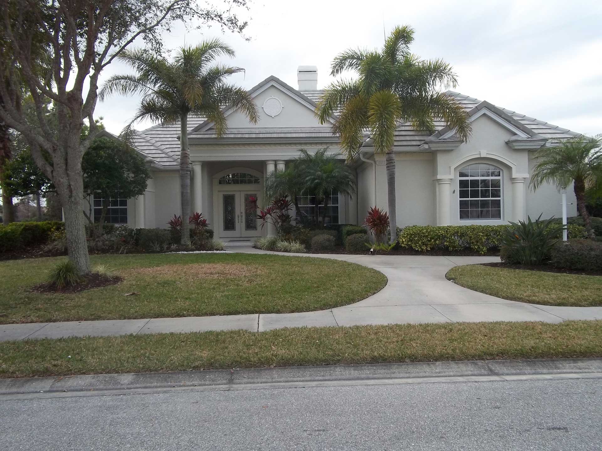 Completed Westlake Saxony 900 Tile Roof in Grey White Antique in Manatee County, FL